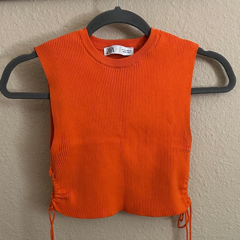Zara Knit Orange Tank Top / size: S